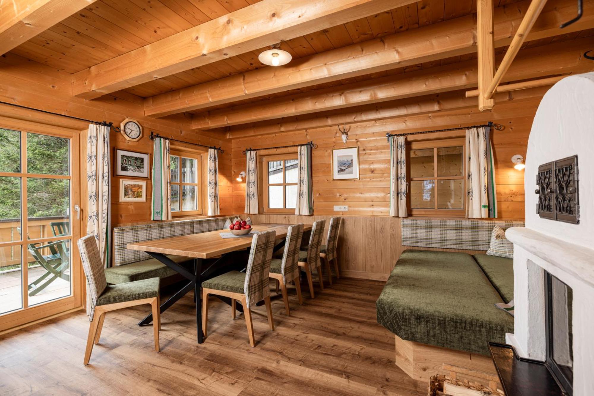 Family Lodge Maximilian ทักซ์ ภายนอก รูปภาพ