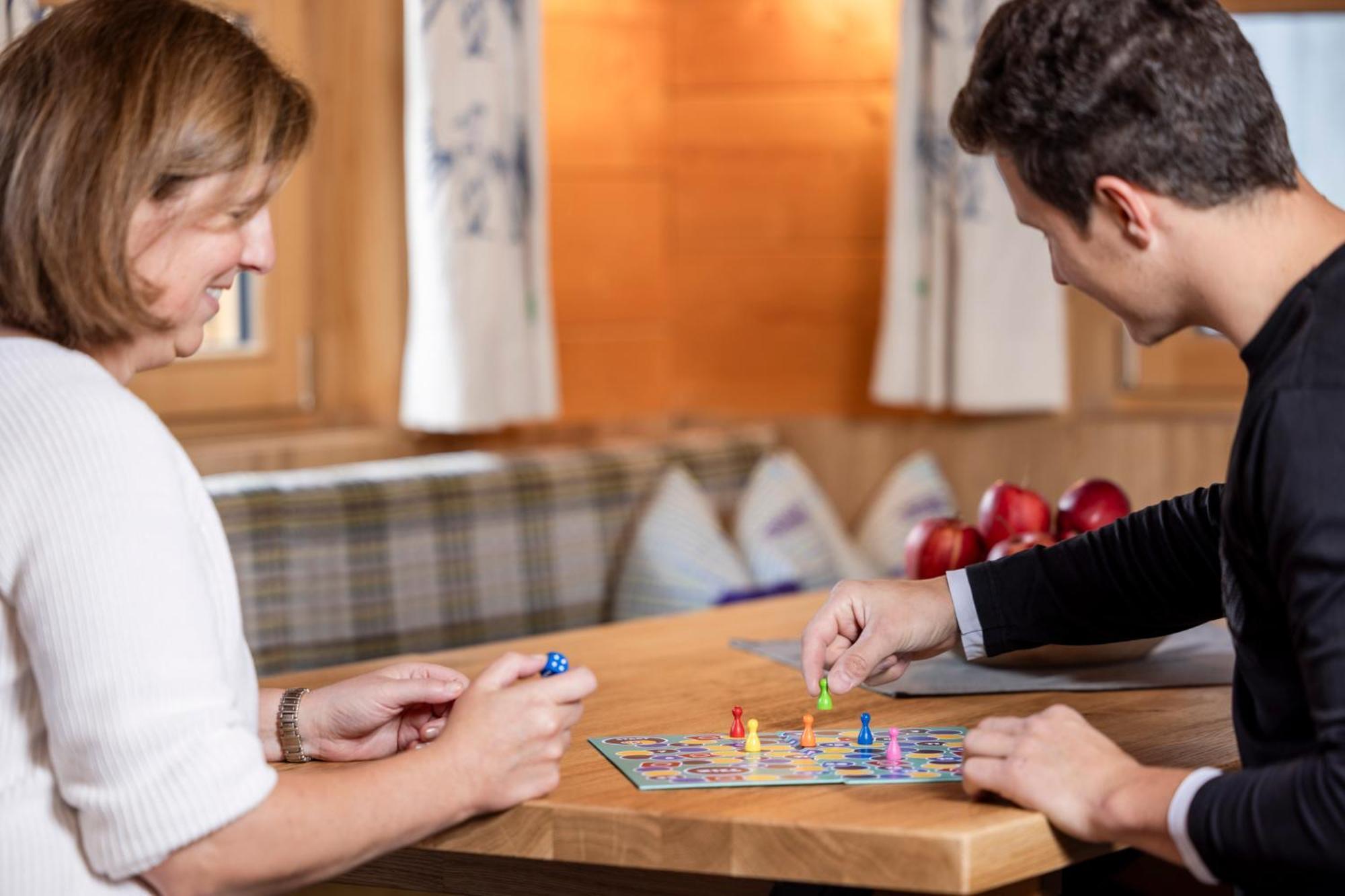 Family Lodge Maximilian ทักซ์ ภายนอก รูปภาพ